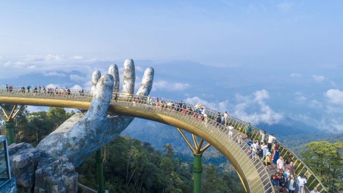 Cầu vàng Bana hills